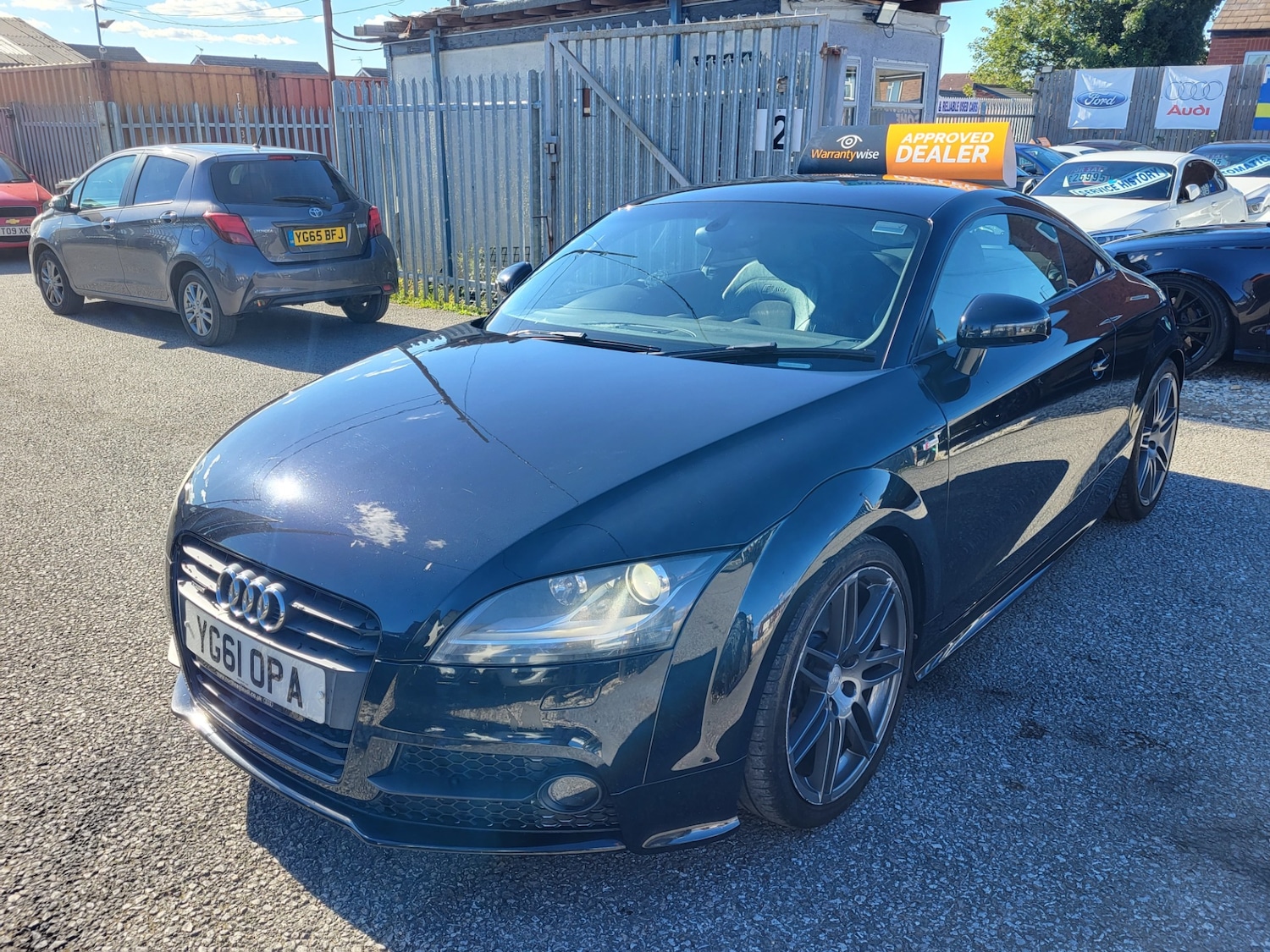 Used Audi TT 2011 for sale - 76960998: Photo 28
