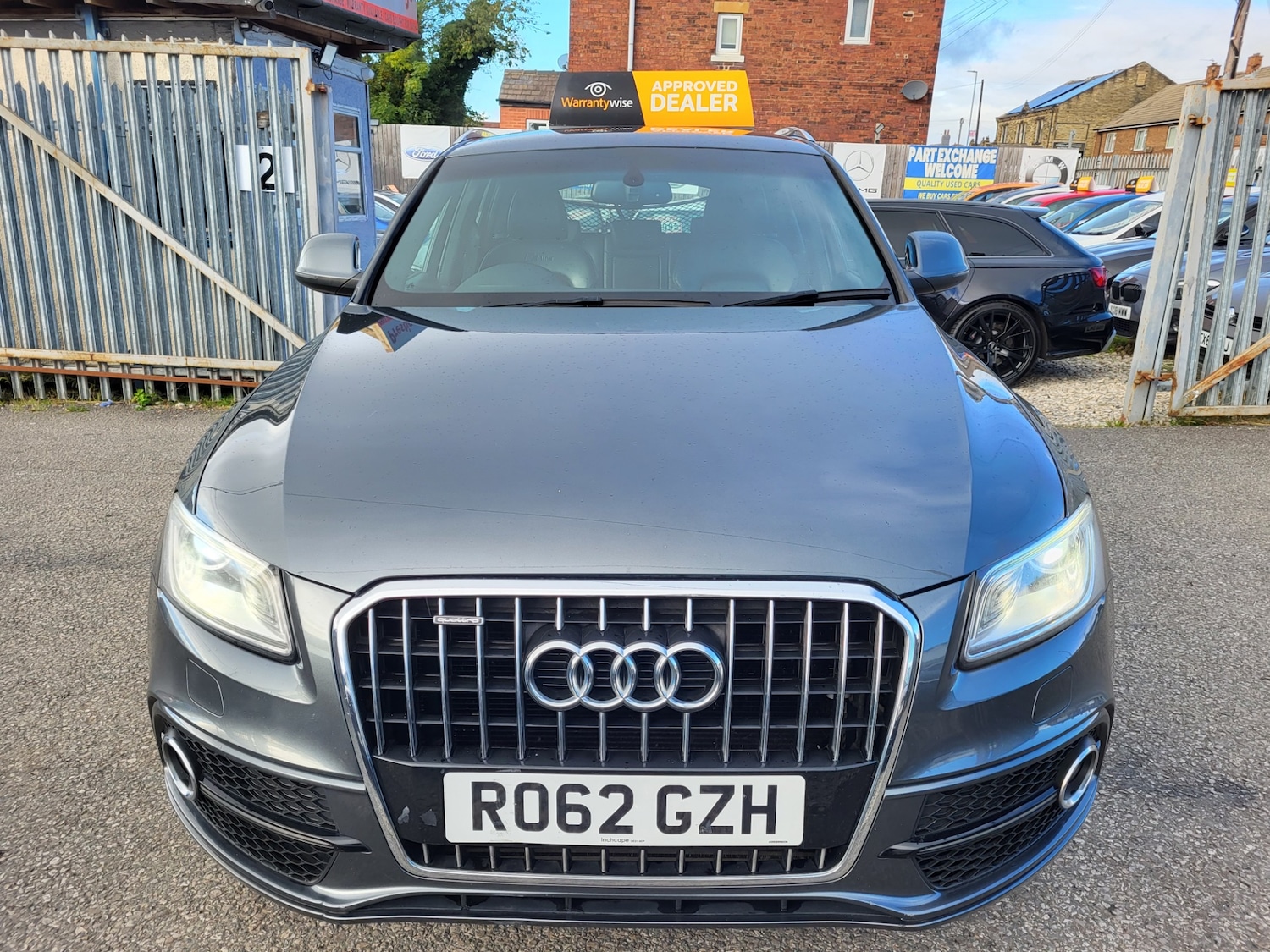 Used Audi Q5 2012 for sale - 76960254: Photo 2