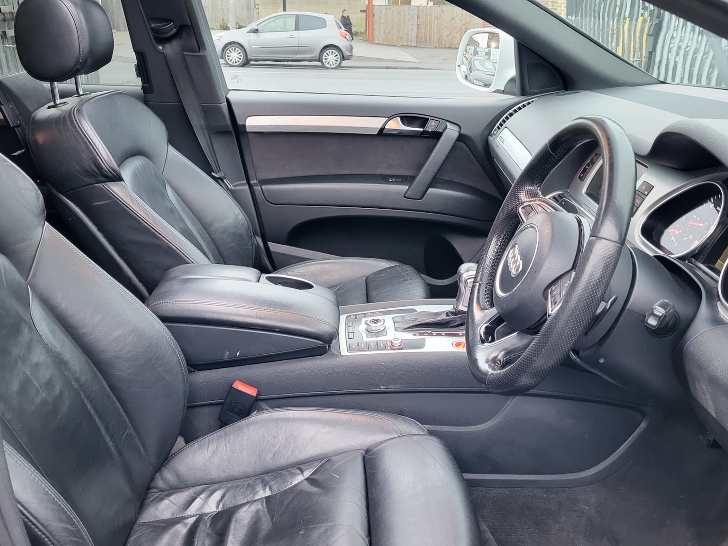 Used Audi Q7 2012 for sale - 77208792: Photo 19