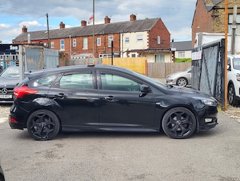 Used Ford Focus 2017 for sale - 78594665: Photo