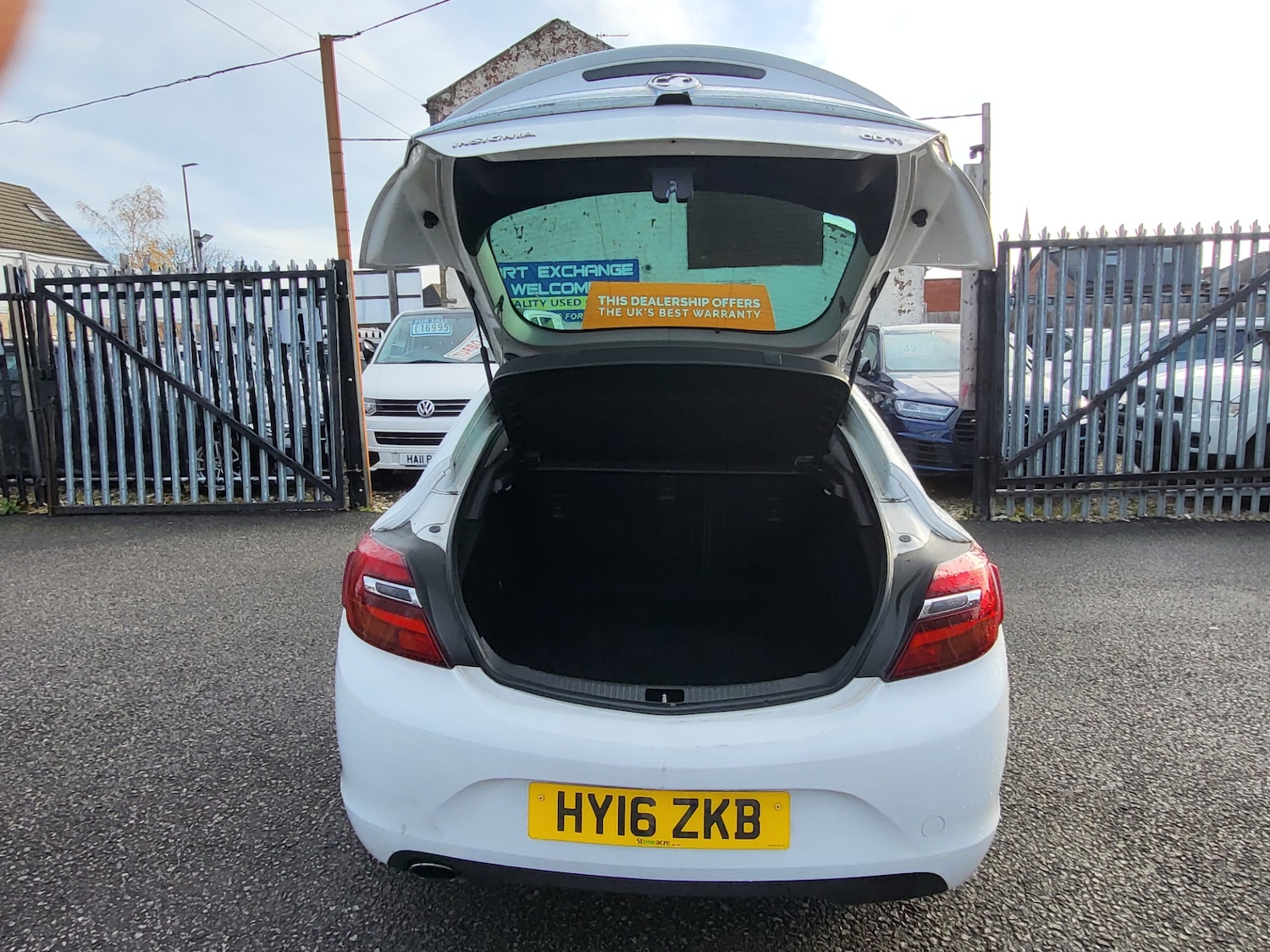 Used Vauxhall Insignia 2016 for sale - 76963090: Photo 11