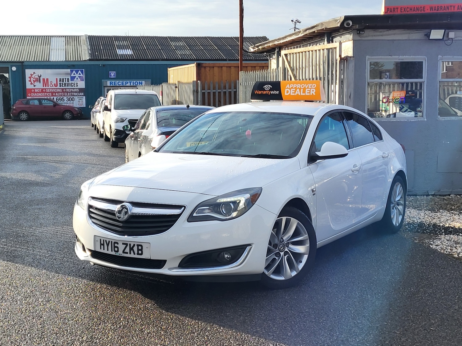 Used Vauxhall Insignia 2016 for sale - 76963090: Photo 3