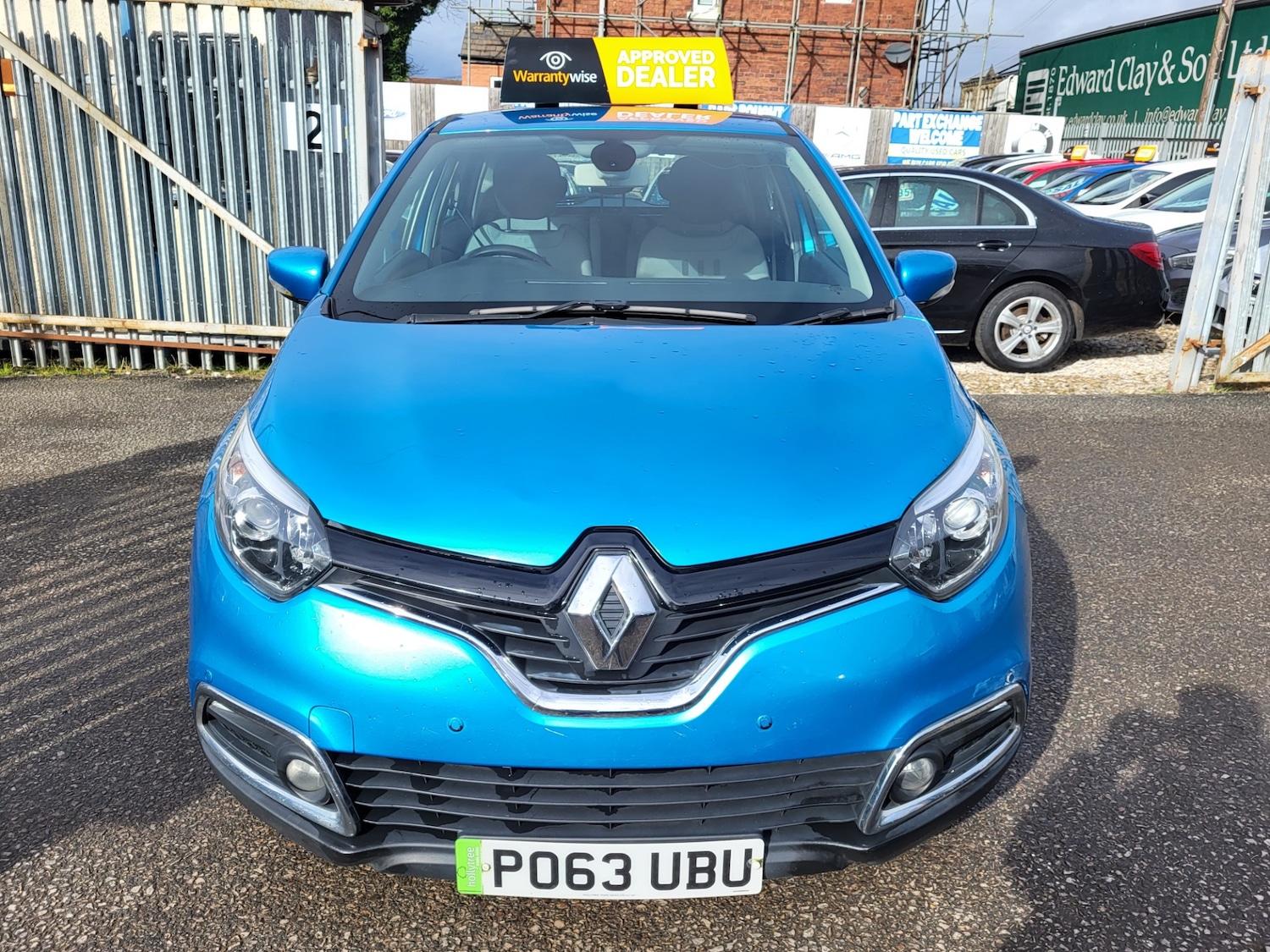 Used Renault Captur 2013 for sale - 77690722: Photo 2