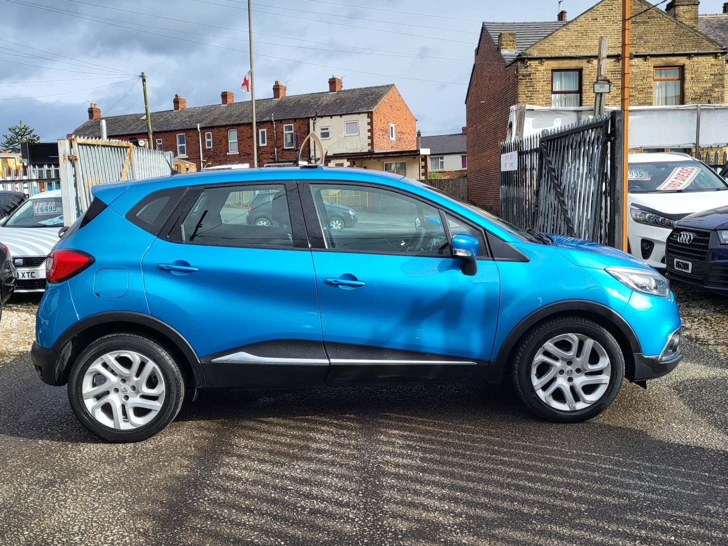 Used Renault Captur 2013 for sale - 77690722: Photo 4