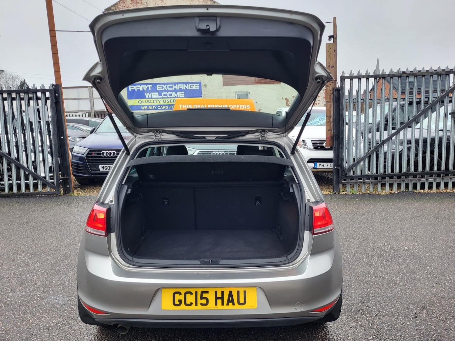 Used Volkswagen Golf 2015 for sale - 77530641: Photo 11