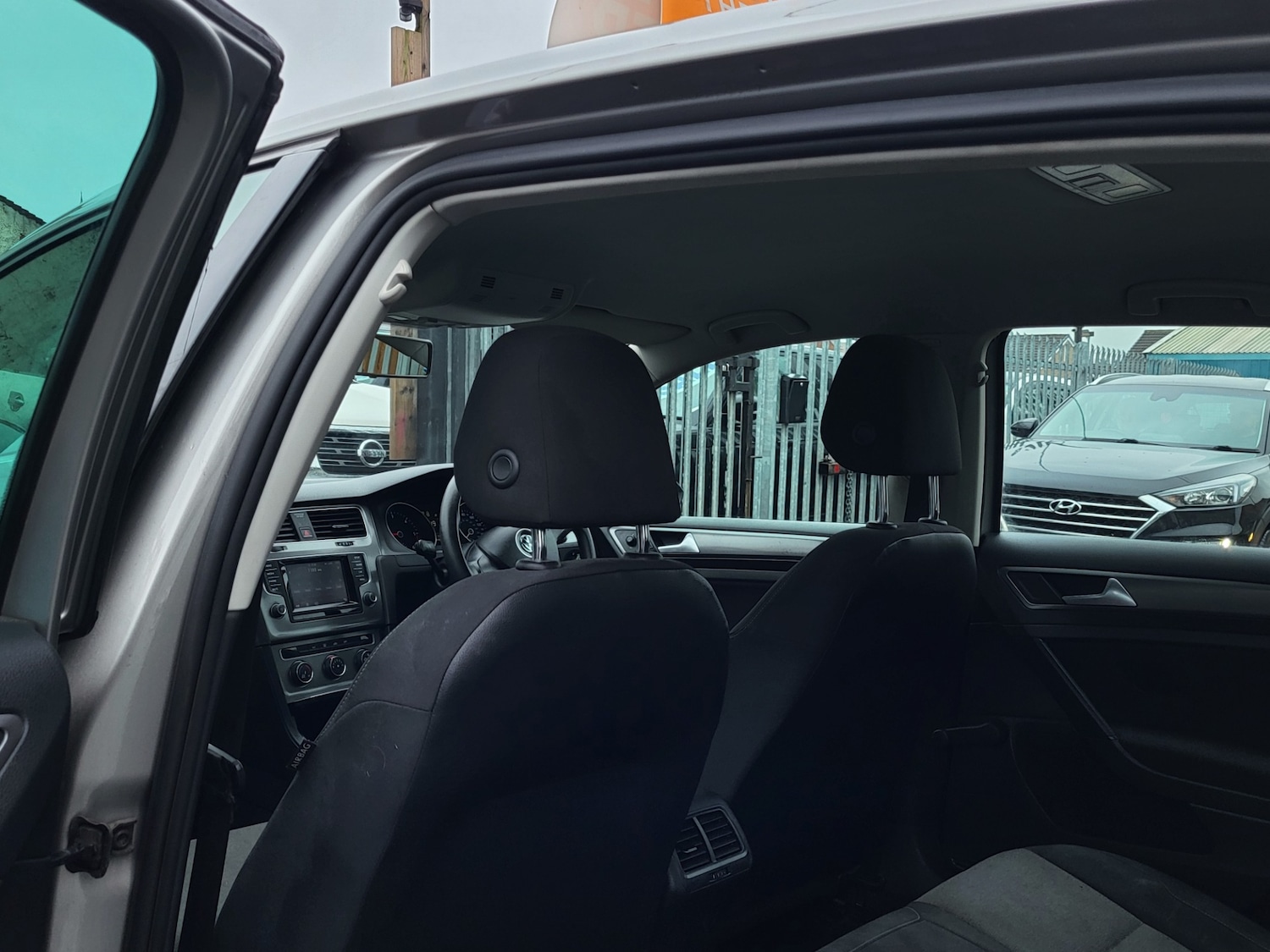 Used Volkswagen Golf 2015 for sale - 77530641: Photo 19