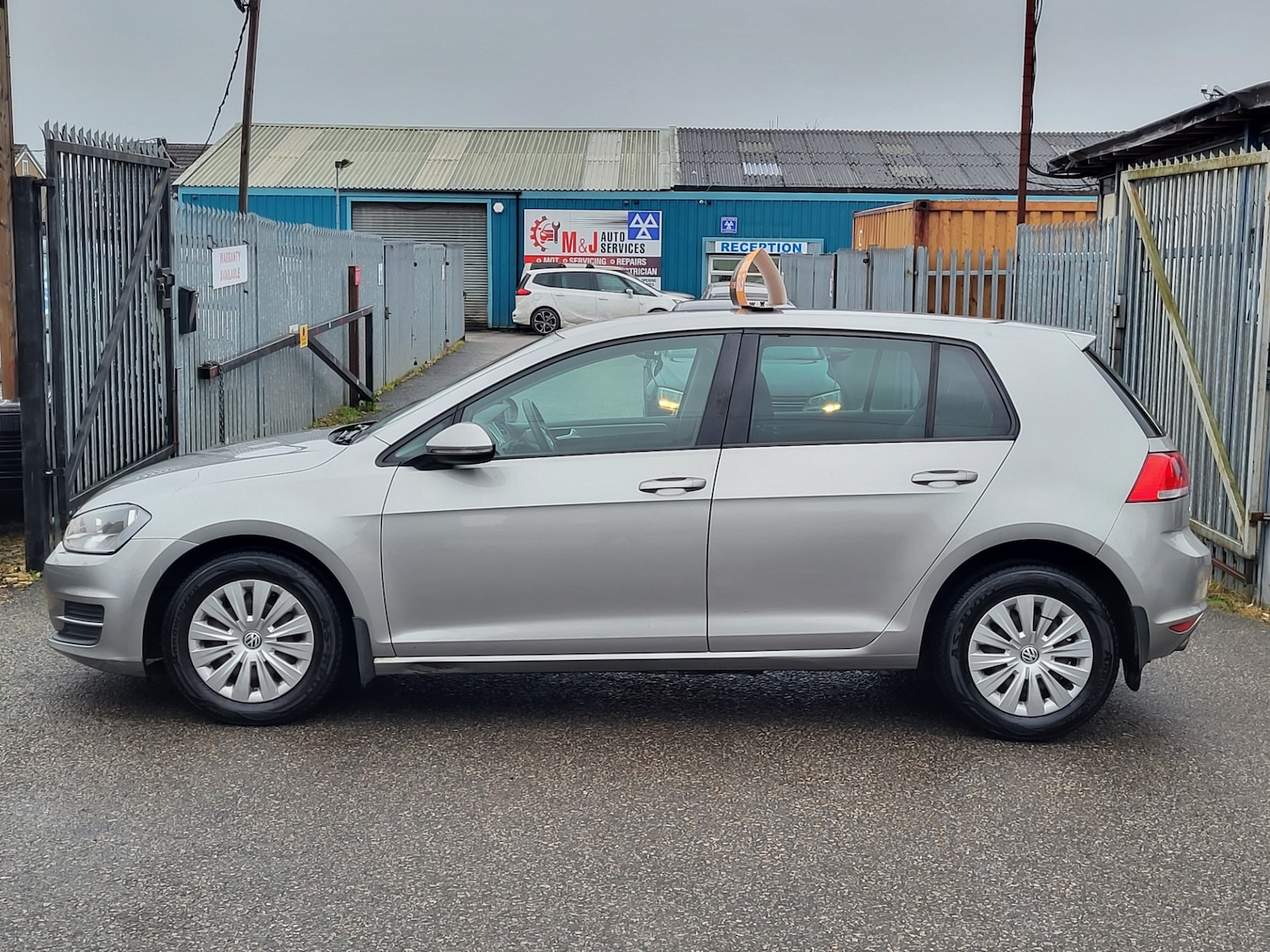 Used Volkswagen Golf 2015 for sale - 77530641: Photo 5
