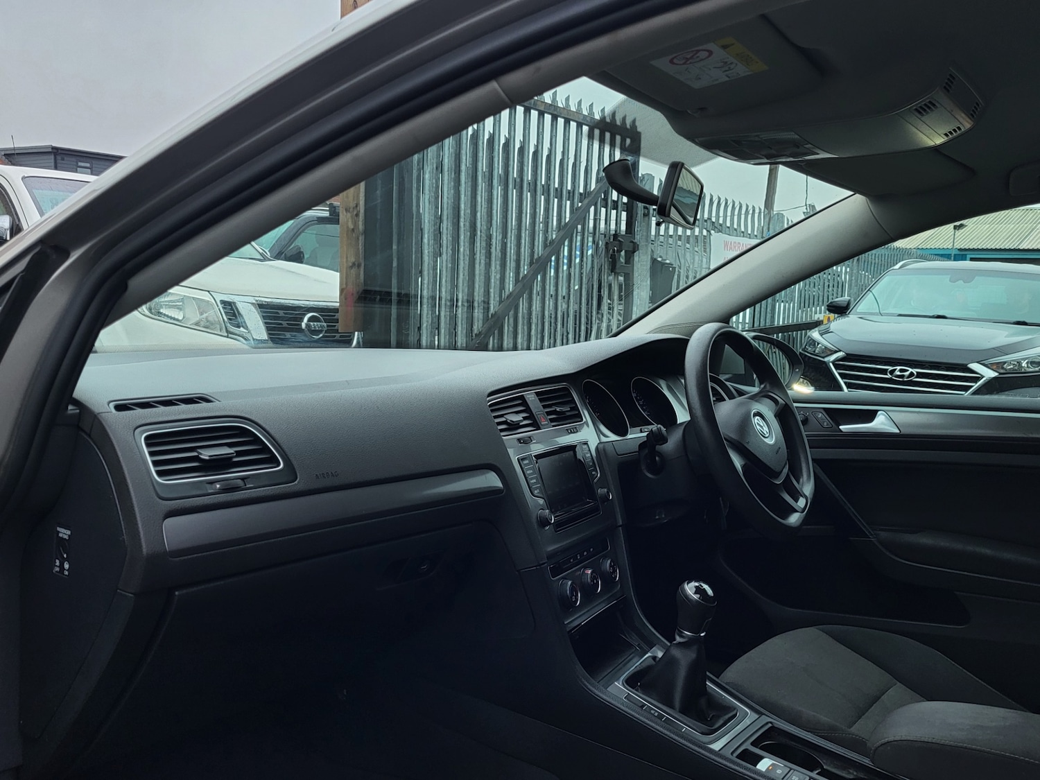 Used Volkswagen Golf 2015 for sale - 77530641: Photo 8