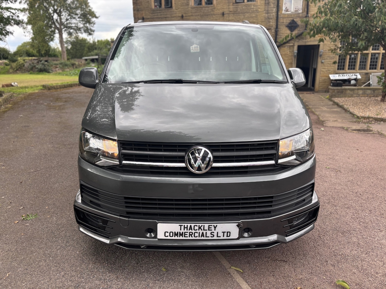 Used Volkswagen Transporter 2017 for sale - 76145791: Photo 2