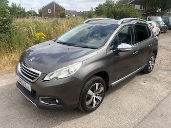 Used Peugeot 2008 2014 for sale - 79319252: Photo