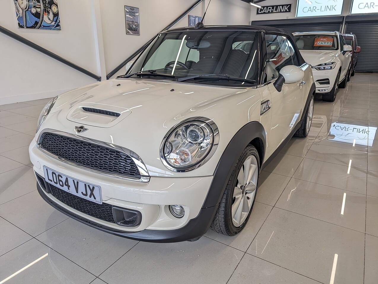 Used MINI Convertible 2015 for sale - 76191027: Photo 2