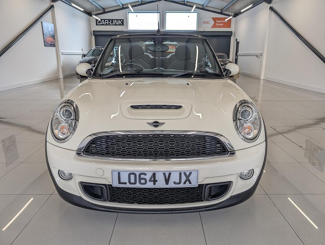 Used MINI Convertible 2015 for sale - 76191027: Photo 5