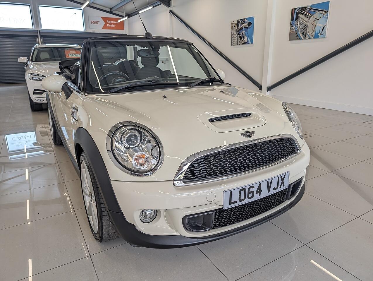 Used MINI Convertible 2015 for sale - 76191027: Photo 9