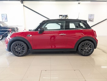 Used MINI Hatch 2018 for sale - 77092699: Photo