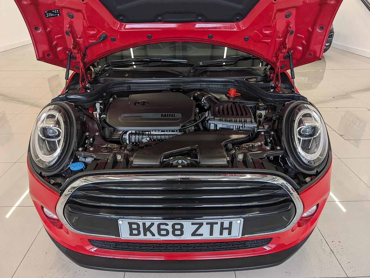 Used MINI Hatch 2018 for sale - 77092699: Photo 5