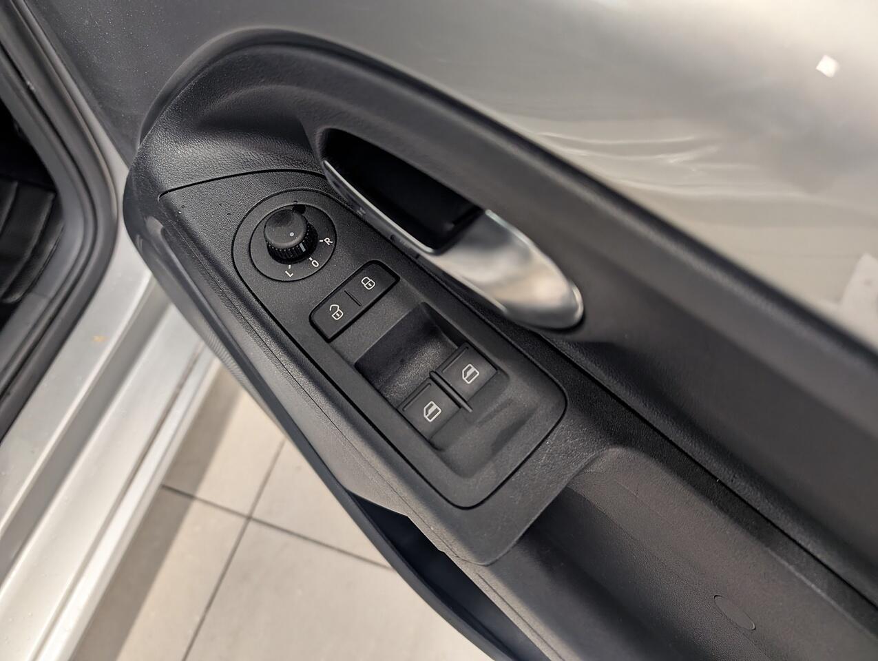 Used Skoda Citigo 2017 for sale - 77116107: Photo 8