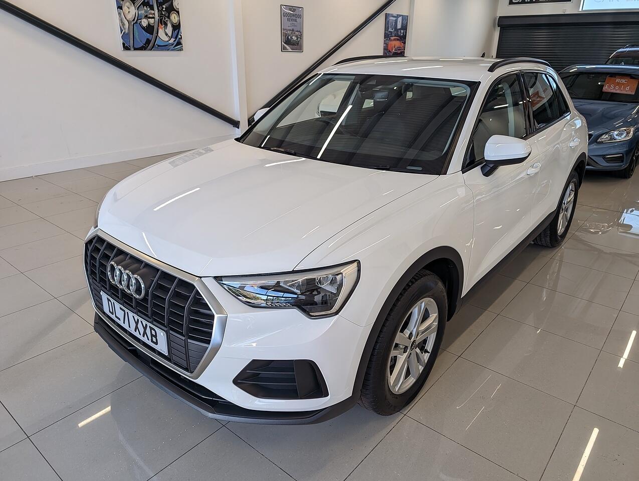 Used Audi Q3 2021 for sale - 75979927: Photo 2