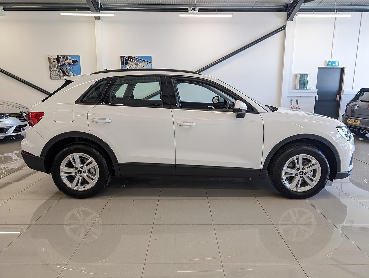 Used Audi Q3 2021 for sale - 75979927: Photo 6