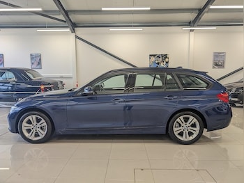 Used BMW 3 Series 2017 for sale - 76881890: Photo
