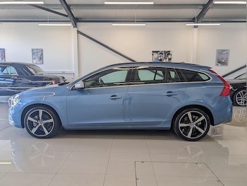 Used Volvo V60 2016 for sale - 75722153: Photo