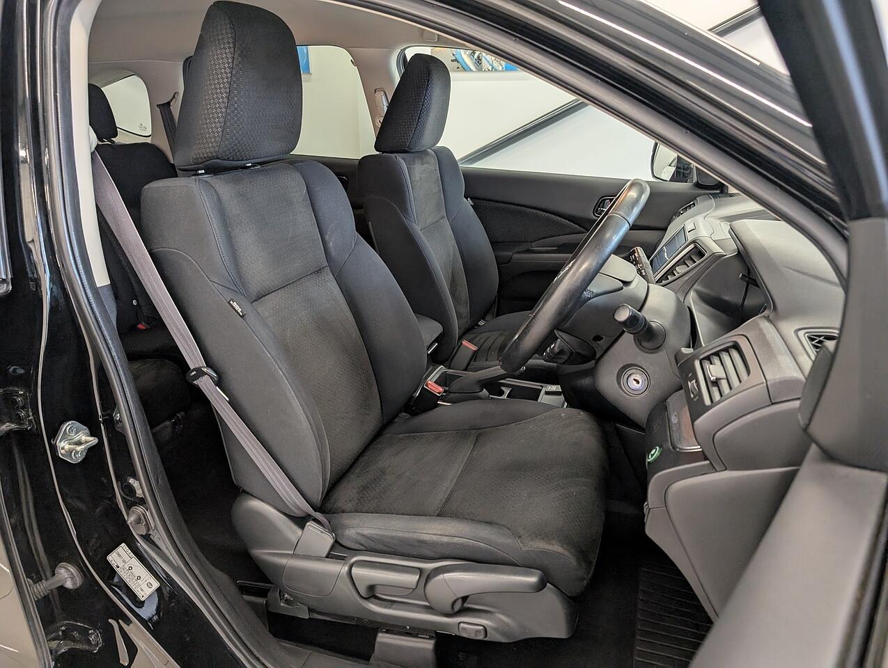 Used Honda CR-V 2017 for sale - 76652677: Photo 9