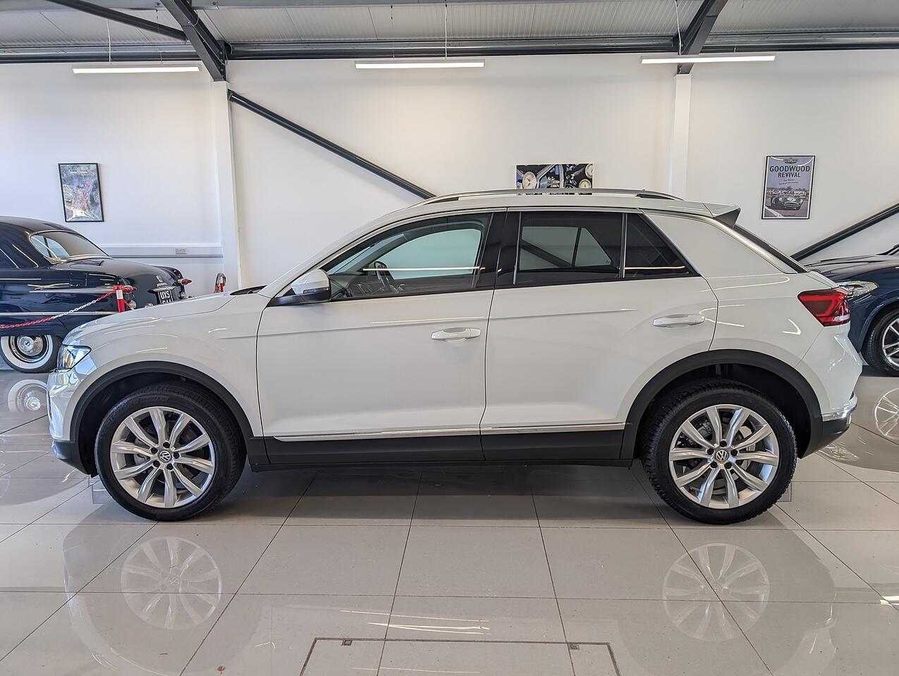 Used Volkswagen T-Roc 2018 for sale - 76328272: Photo 3