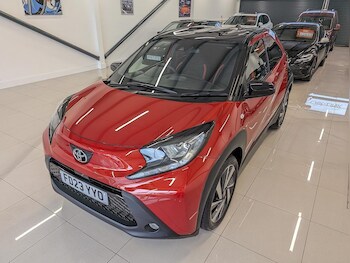 Used Toyota Aygo X 2023 for sale - 76289771: Photo 2
