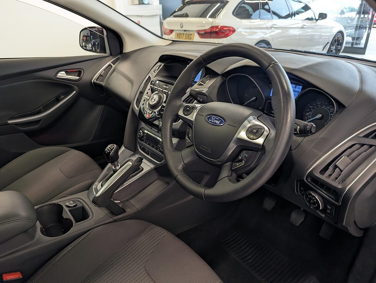 Used Ford Focus 2013 for sale - 76261706: Photo 8