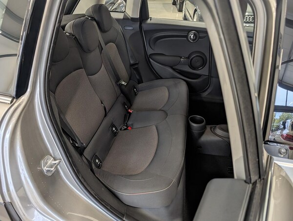 Used MINI Hatch 2018 for sale - 76261511: Photo 10
