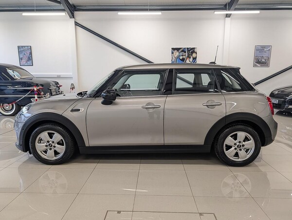 Used MINI Hatch 2018 for sale - 76261511: Photo 3