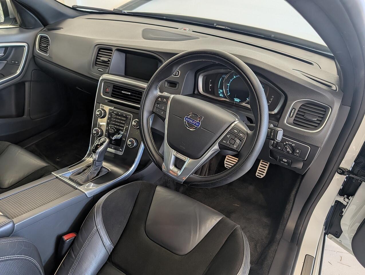 Used Volvo S60 2014 for sale - 75902159: Photo 10