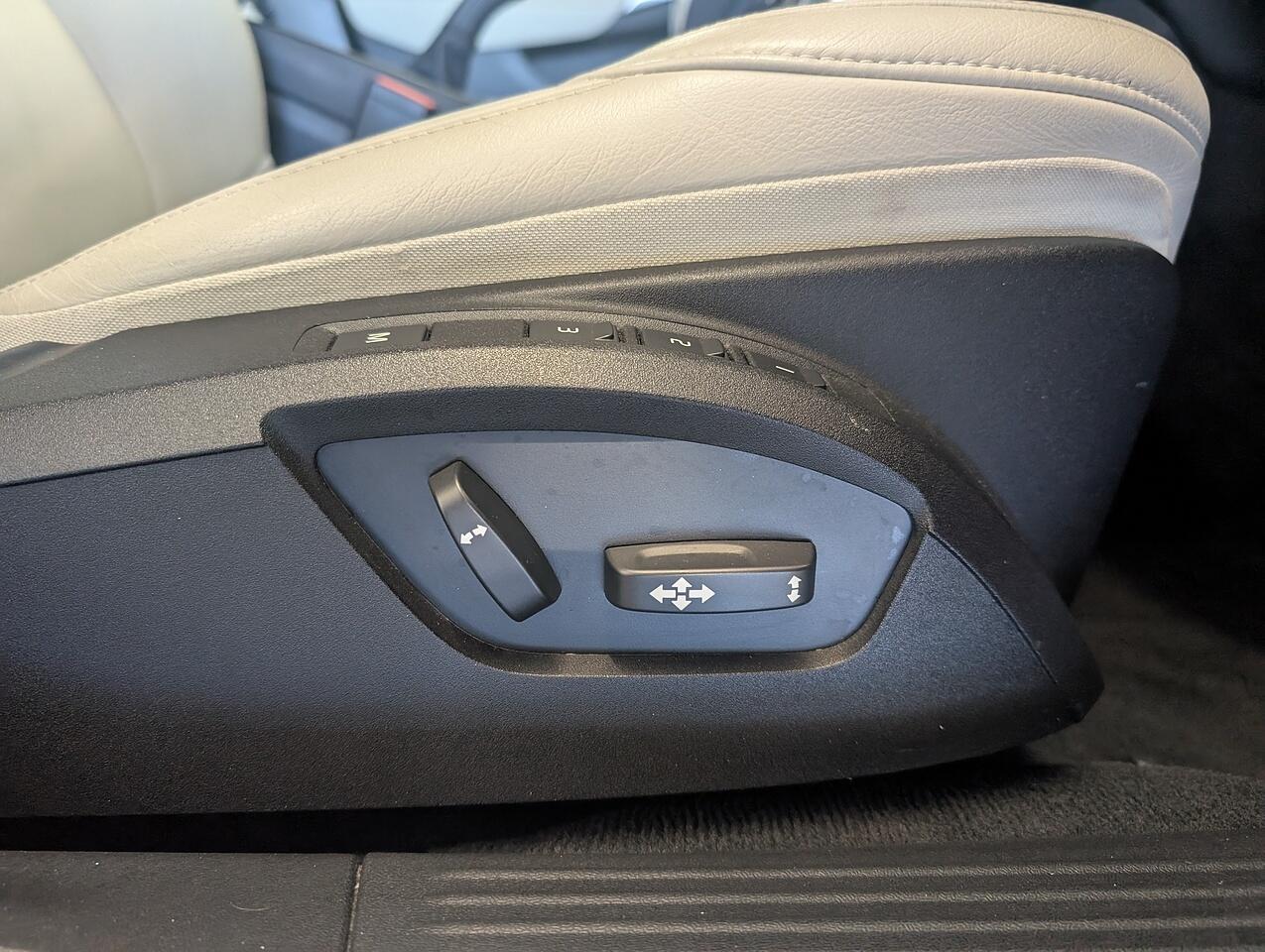 Used Volvo V40 2019 for sale - 76332218: Photo 10