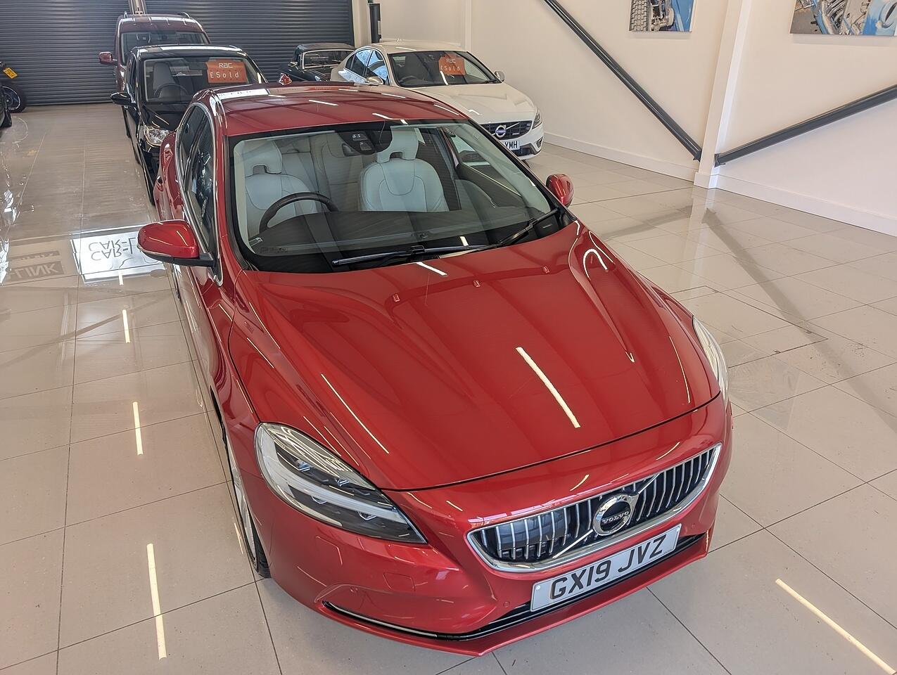 Used Volvo V40 2019 for sale - 76332218: Photo 7