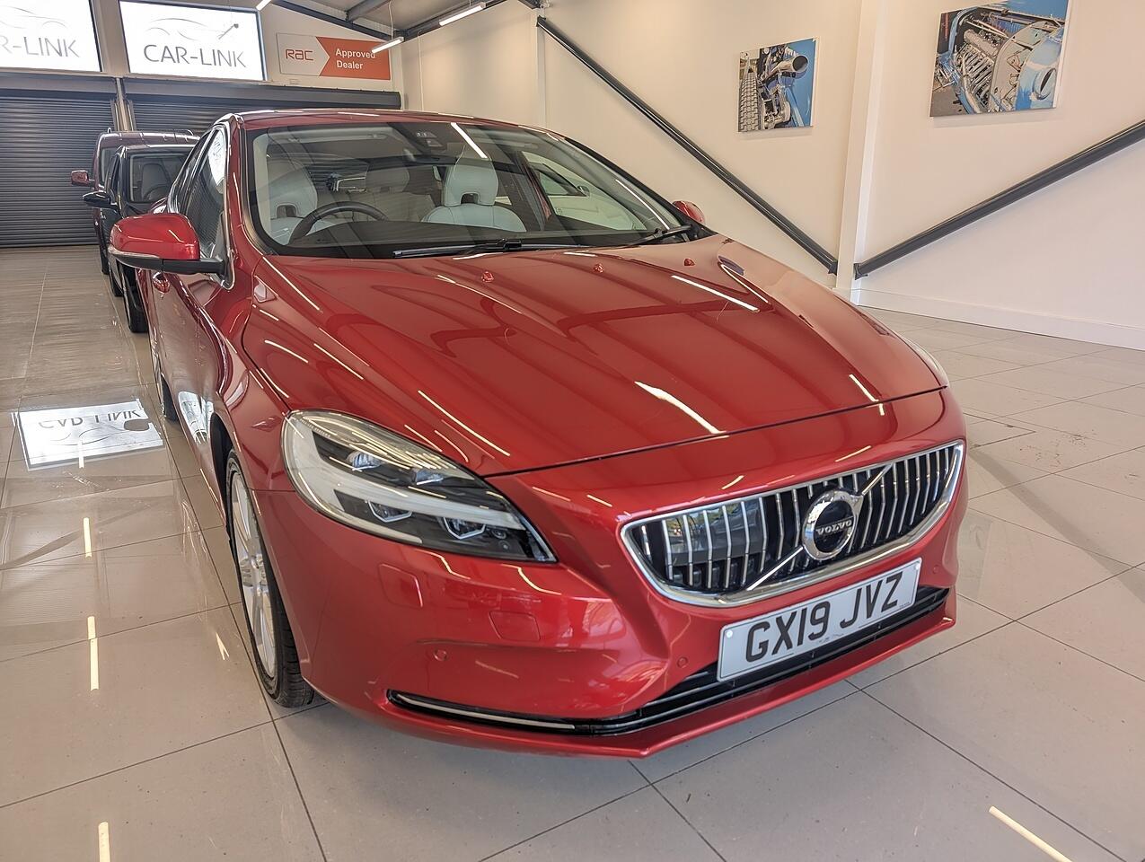 Used Volvo V40 2019 for sale - 76332218: Photo 8