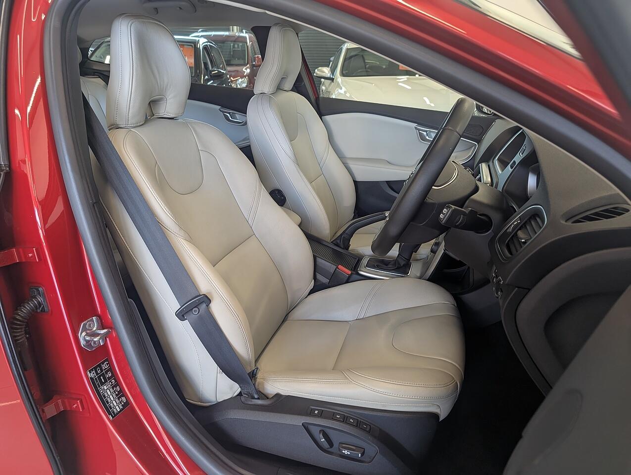 Used Volvo V40 2019 for sale - 76332218: Photo 9