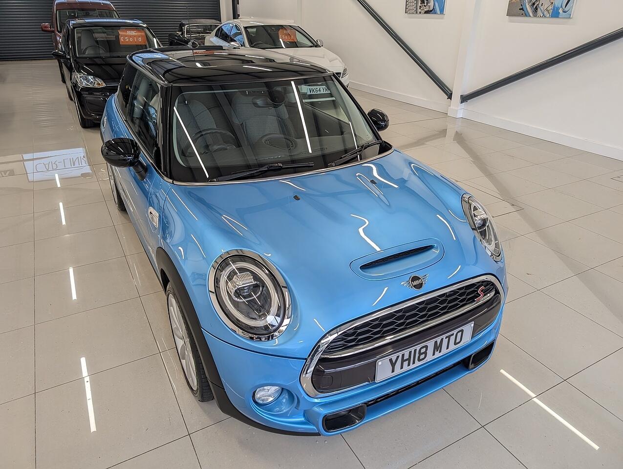 Used MINI Hatch 2018 for sale - 76390139: Photo 7