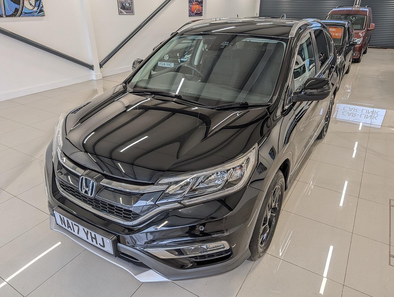 Used Honda CR-V 2017 for sale - 76415199: Photo 2