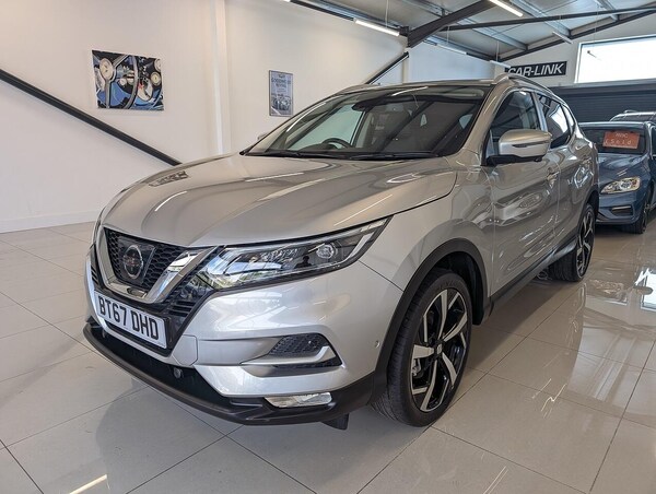 Used Nissan Qashqai 2017 for sale - 75894939: Photo 1