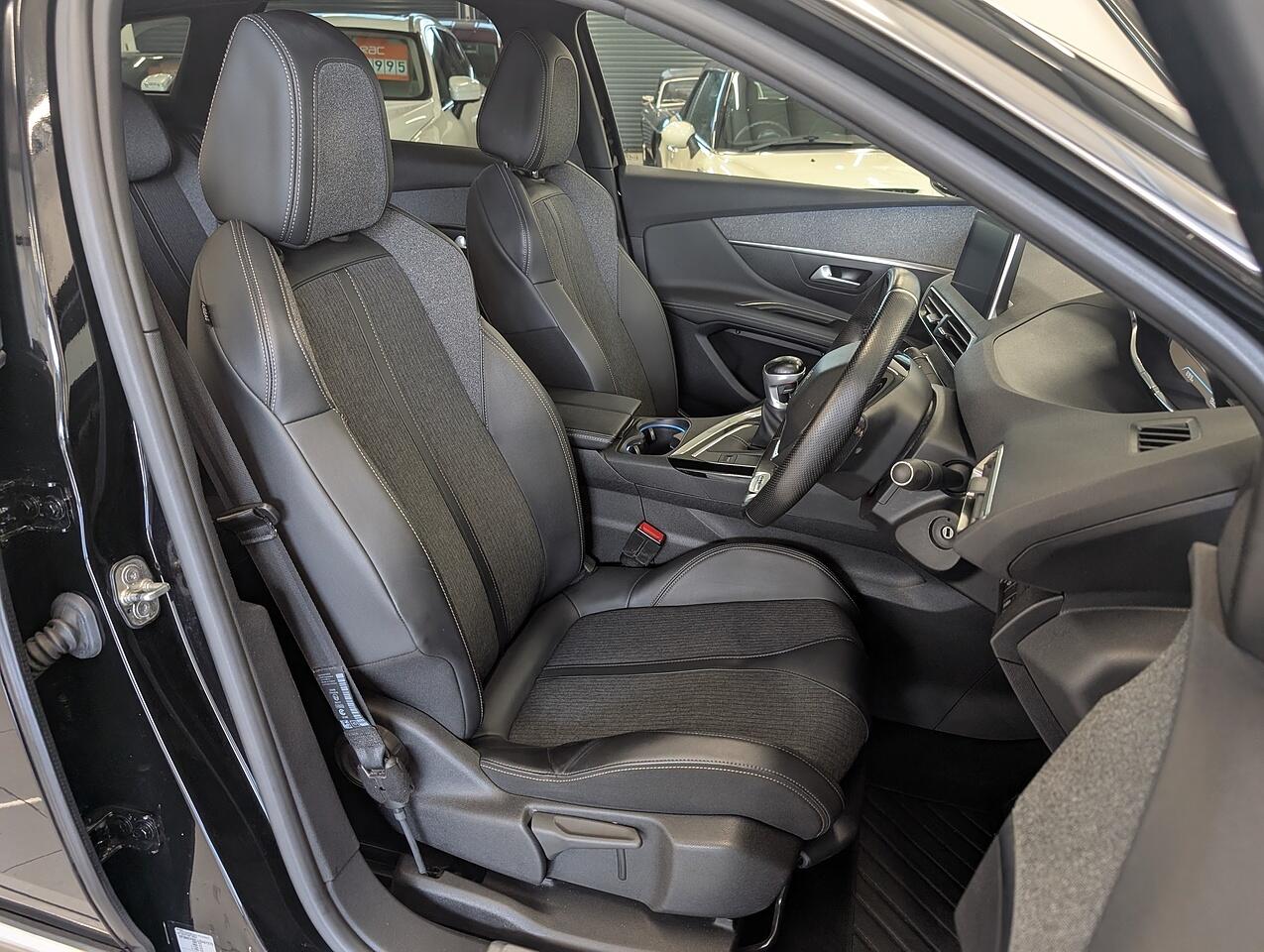 Used Peugeot 3008 2019 for sale - 76112236: Photo 9