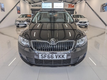 Used Skoda Octavia 2016 for sale - 76074384: Photo