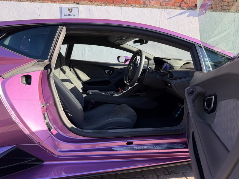 Used Lamborghini Huracan 2023 for sale - 76722812: Photo 11