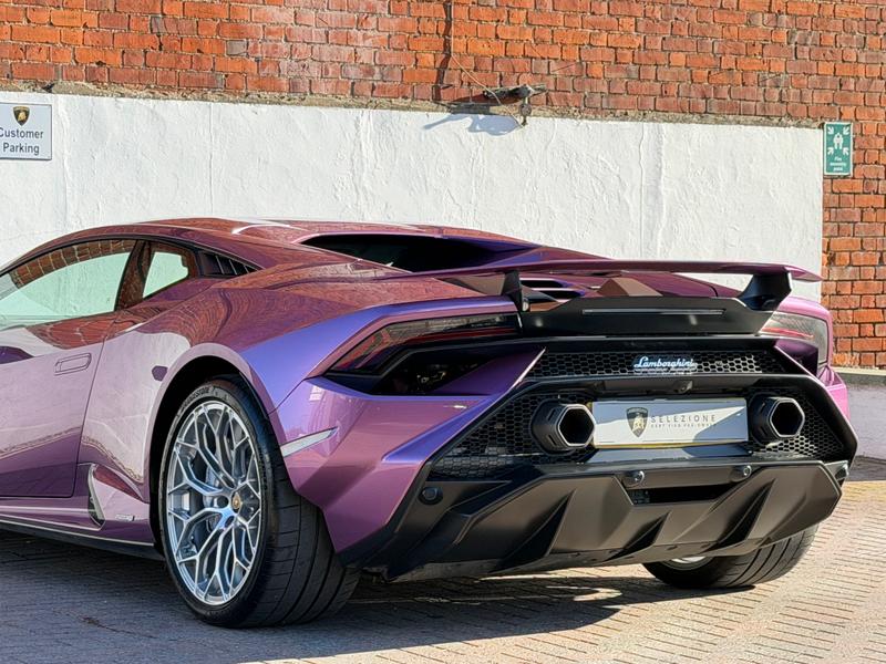 Used Lamborghini Huracan 2023 for sale - 76722812: Photo 19