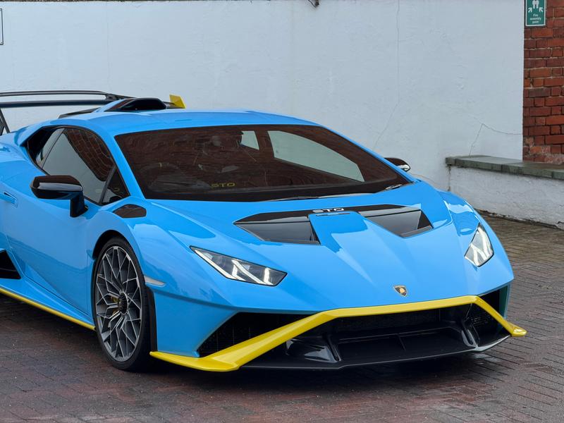 Used Lamborghini Huracan 2023 for sale - 76340158: Photo 13