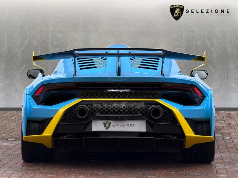 Used Lamborghini Huracan 2023 for sale - 76340158: Photo 5