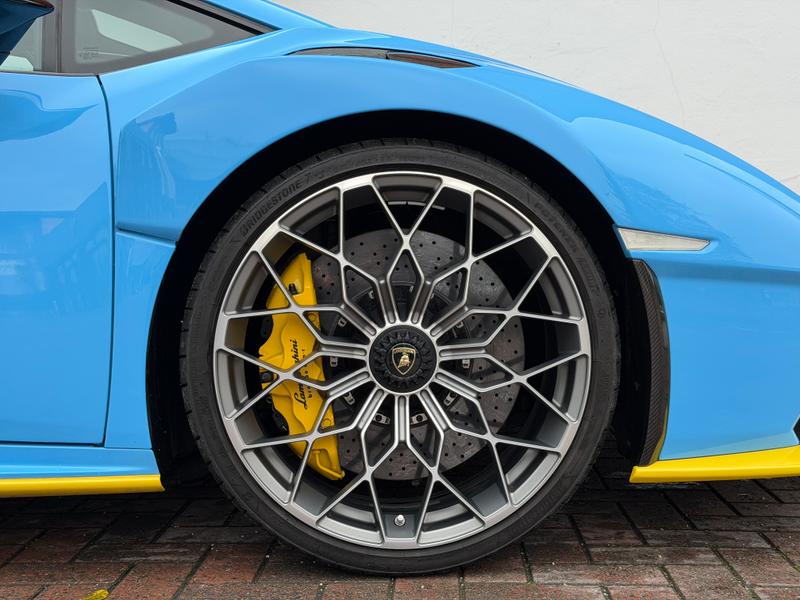 Used Lamborghini Huracan 2023 for sale - 76340158: Photo 7