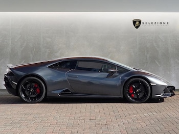 Used Lamborghini Huracan 2019 for sale - 78240197: Photo