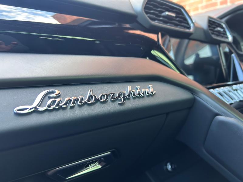 Used Lamborghini Urus 2022 for sale - 77659802: Photo 17