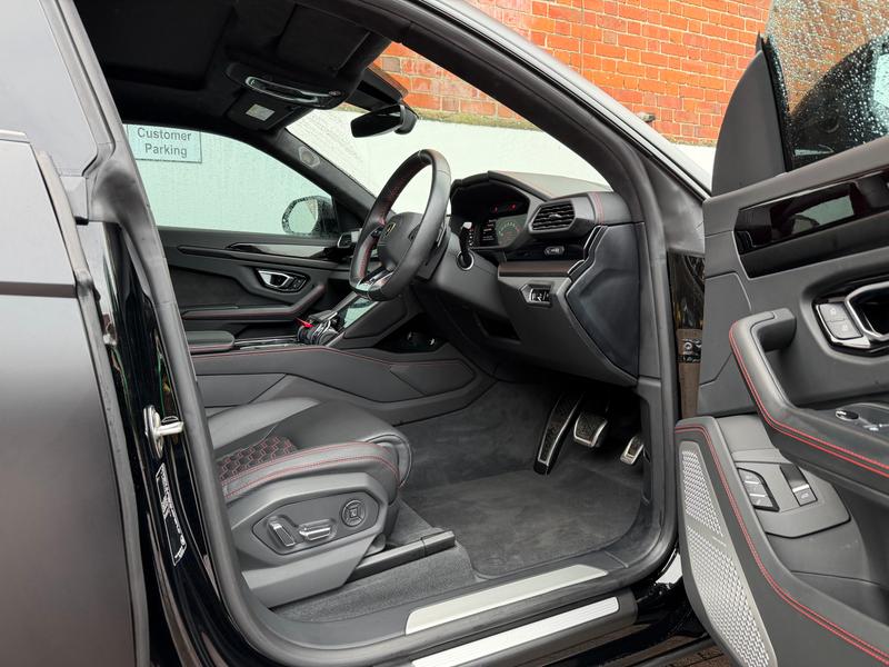 Used Lamborghini Urus 2022 for sale - 77659802: Photo 6