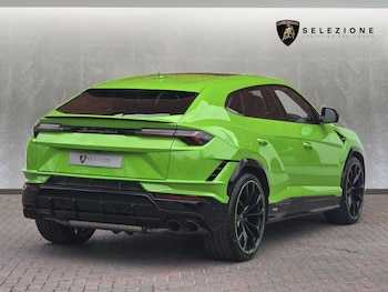 Used Lamborghini Urus 2024 for sale - 78206066: Photo