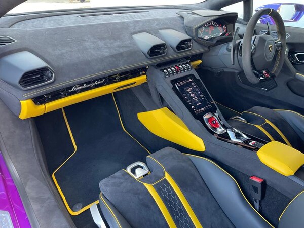 Used Lamborghini Huracan 2023 for sale - 75908318: Photo 13